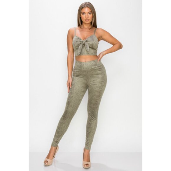 Embossed Snake Print Crop Top & Leggings, Tie Front & High Waist, 2 Piece Set - Picture 1 of 6